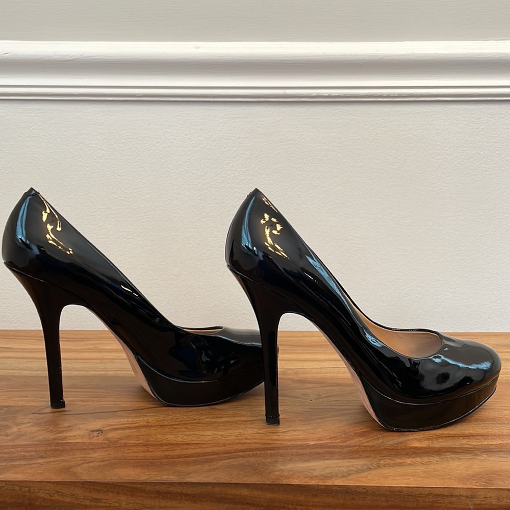 Joan & David, Black Patent leather heels